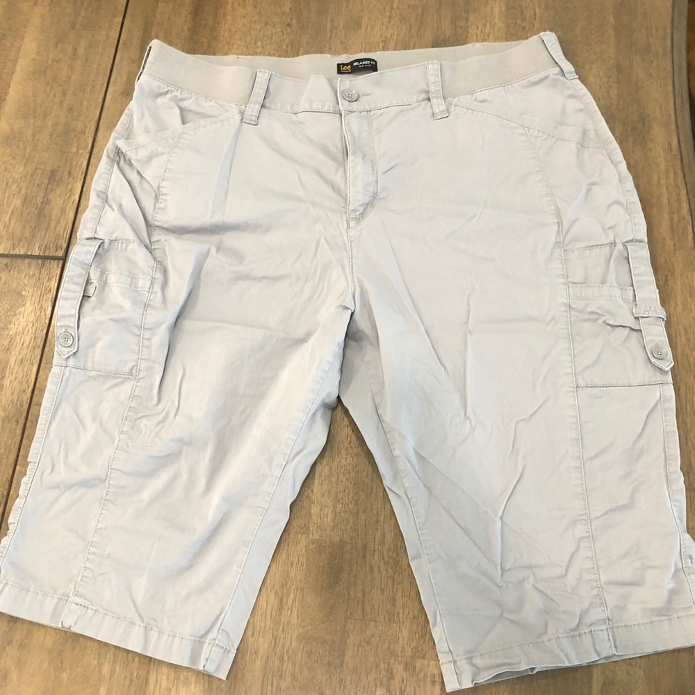 24W capris